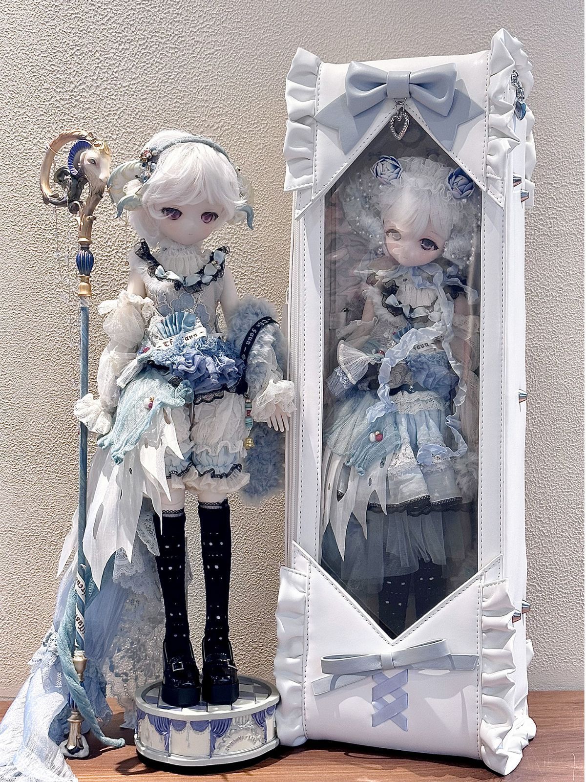 1 4ドールバック 4 ドール用バッグ WAY リュック ショルダー 斜め掛け 持ち手付き 手提げ 透明窓 軽量 痛バッグ ブライス 人形 ぬいぐるみ 収納ケース 防塵カバー 40 cm ドールとお出かけバッグ 収納バッグ かばん キャリー 外出