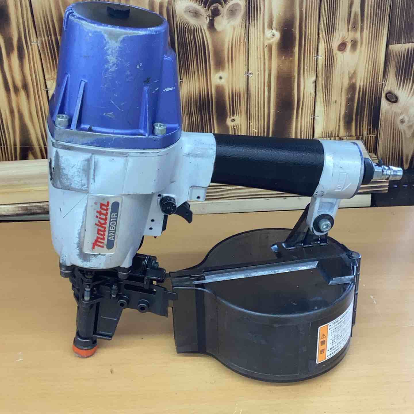 マキタ 金属屋根用エア釘打 AN 601 R