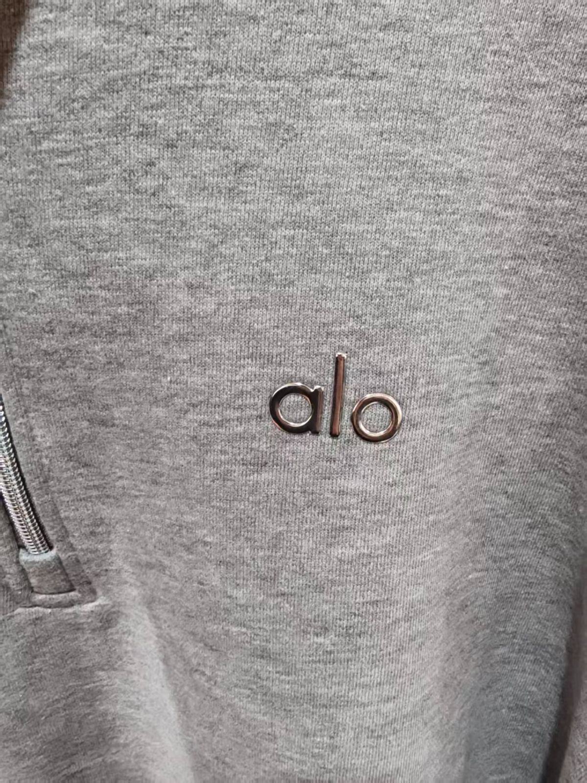 カジュアル スウェット ライトグレー ハーフジッパー 柔らか素材