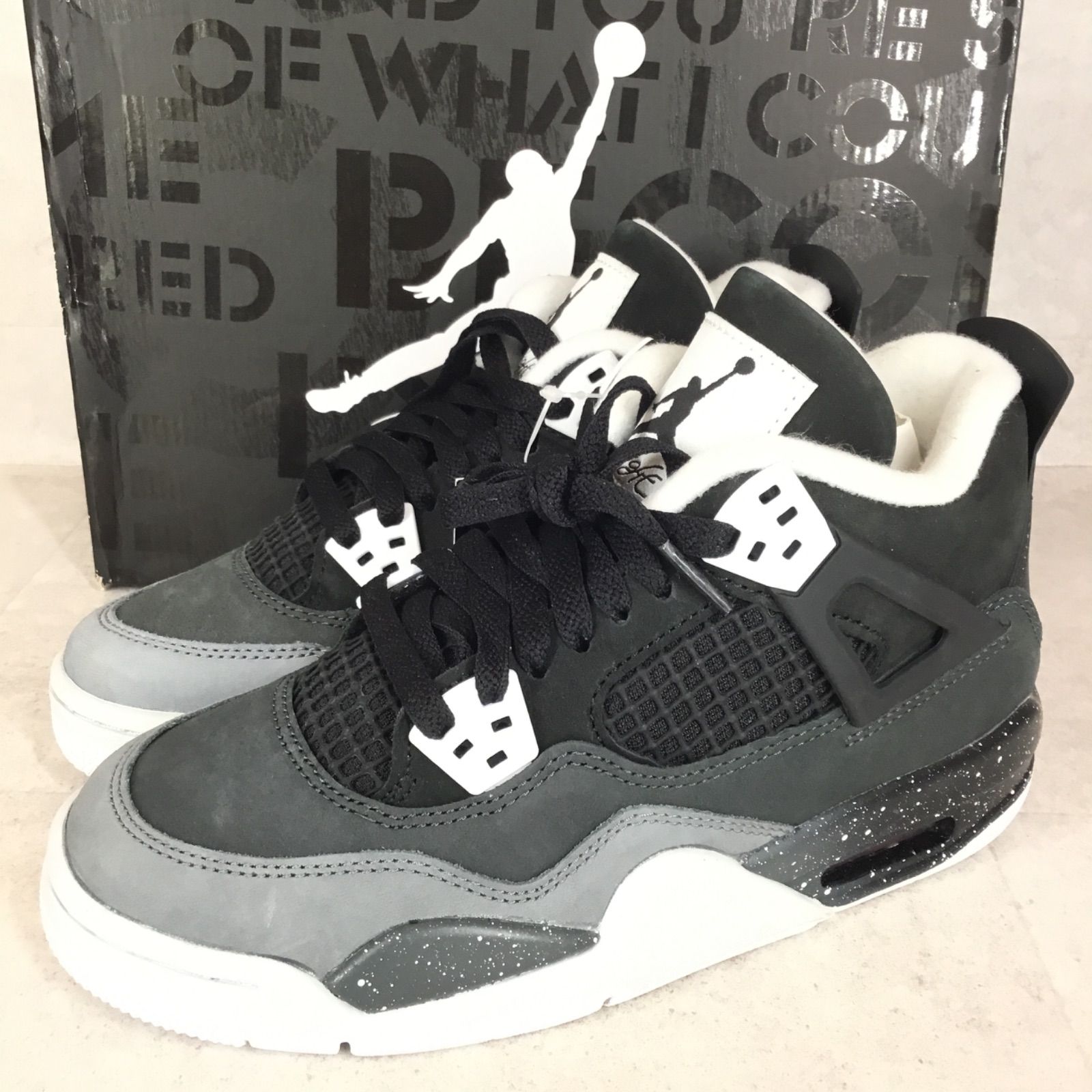 新品未使用 ナイキ エア ジョーダン4レトロ NIKE AIR JORDAN 4RETRO 
