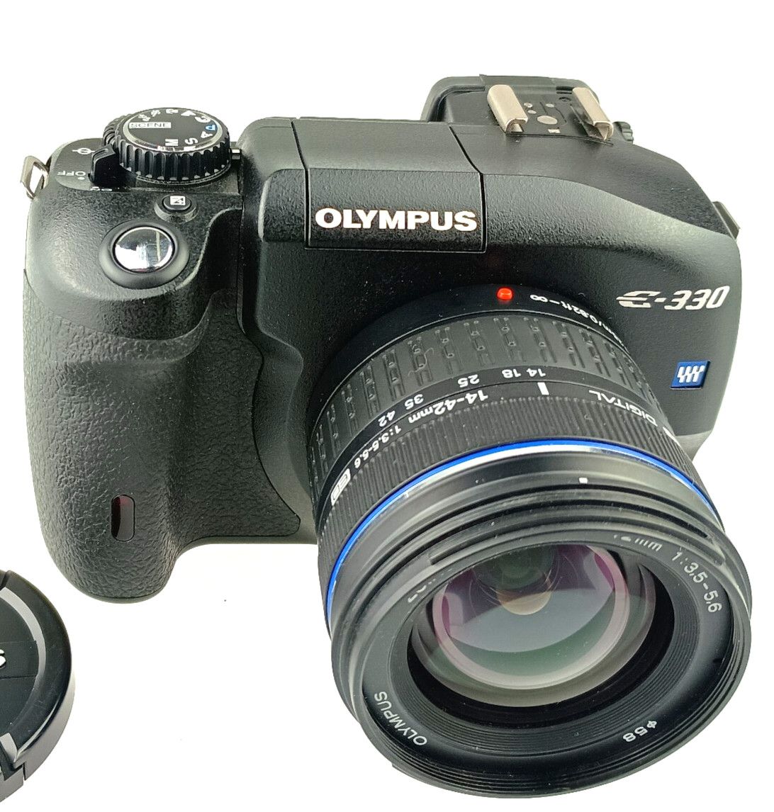 Olympus オリンパス E-330 Zuiko Digital ED 14-42mm F/3.5-5.6 Black