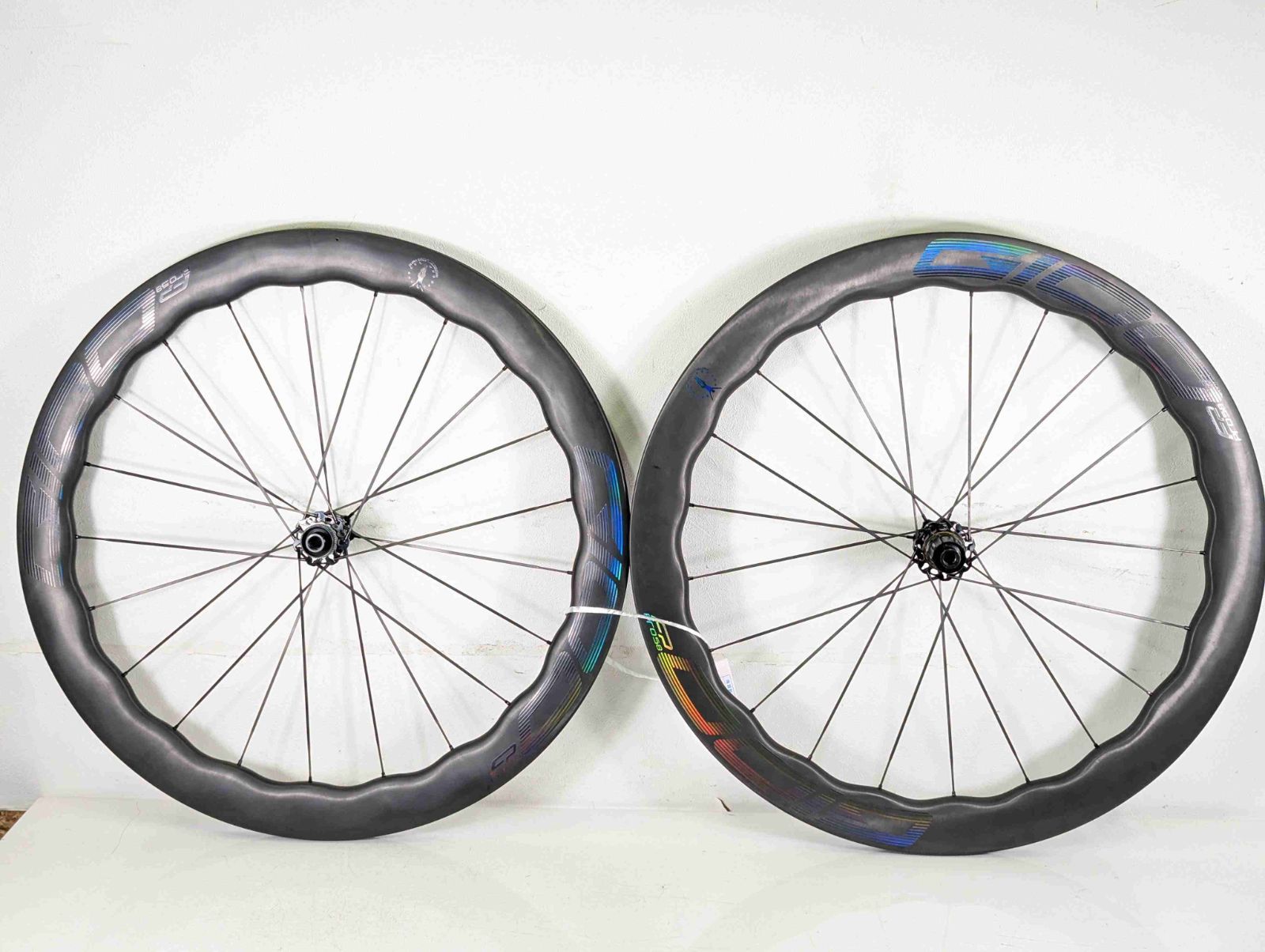 GIOO F 2 PRO 53 58 ウネウネリム チューブレス 700 c Shimano 11 s ホイール