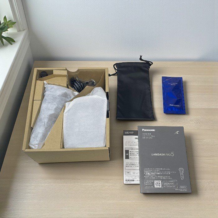 Panasonic パナソニック メンズシェーバー ラムダッシュPRO ES-LV 7 W-K 刃 洗浄充電器付 訳アリ 眉毛 フェイスシェーバー 脱毛 除毛 美容家電