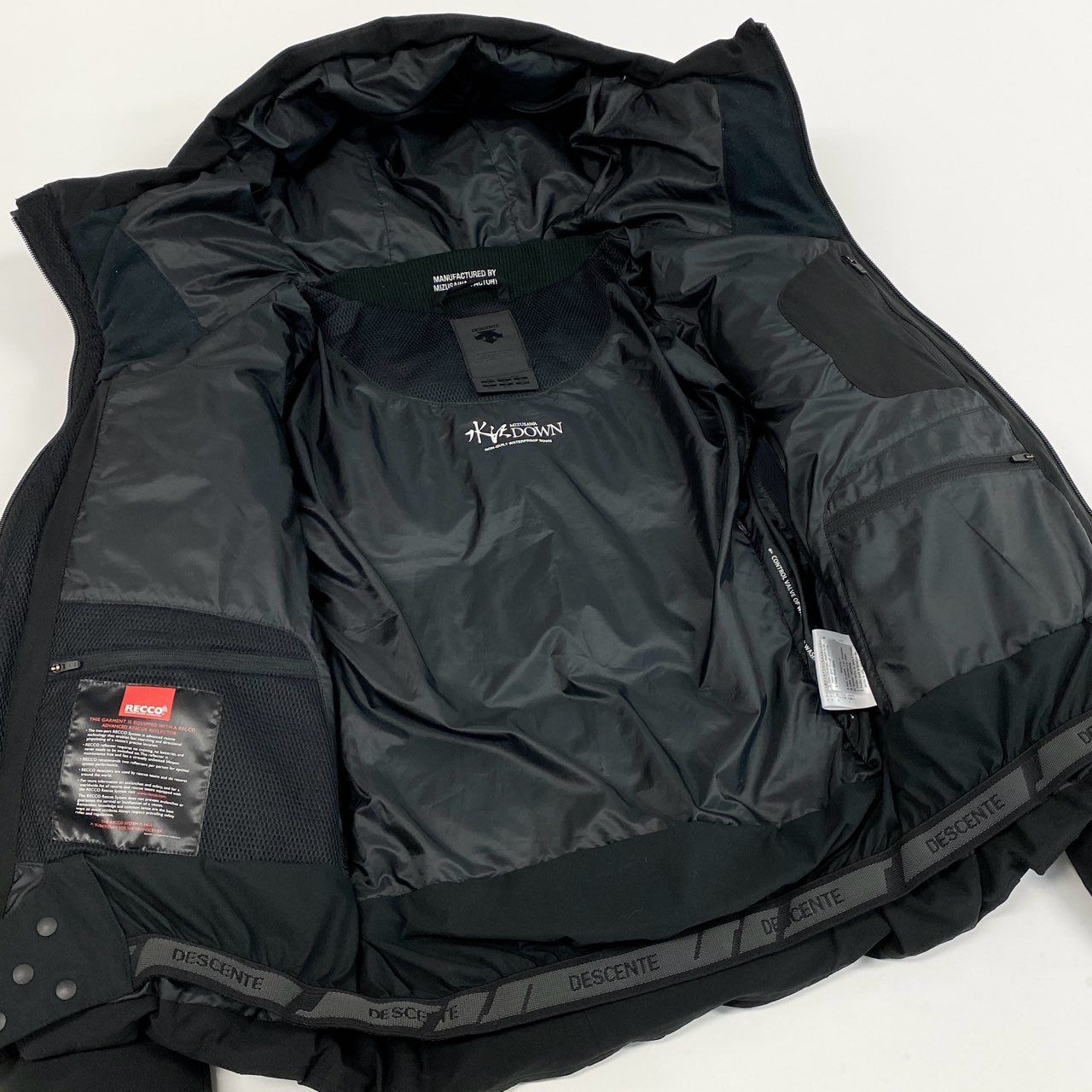 46L16 DESCENTE デサント 水沢ダウンマウンテニアー ダウンジャケット 