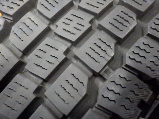  SR 321 2025 造 約7 8 5部山 SY 01 145 80 R 12 78 NLT 4本 12インチ以下 スタッドレス