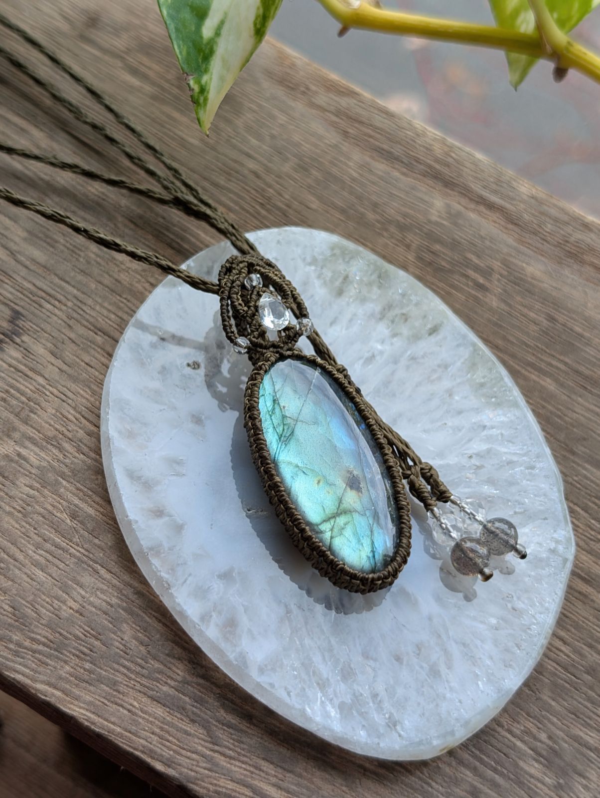 ライトグリーン＆ブルー✩ラブラドライト