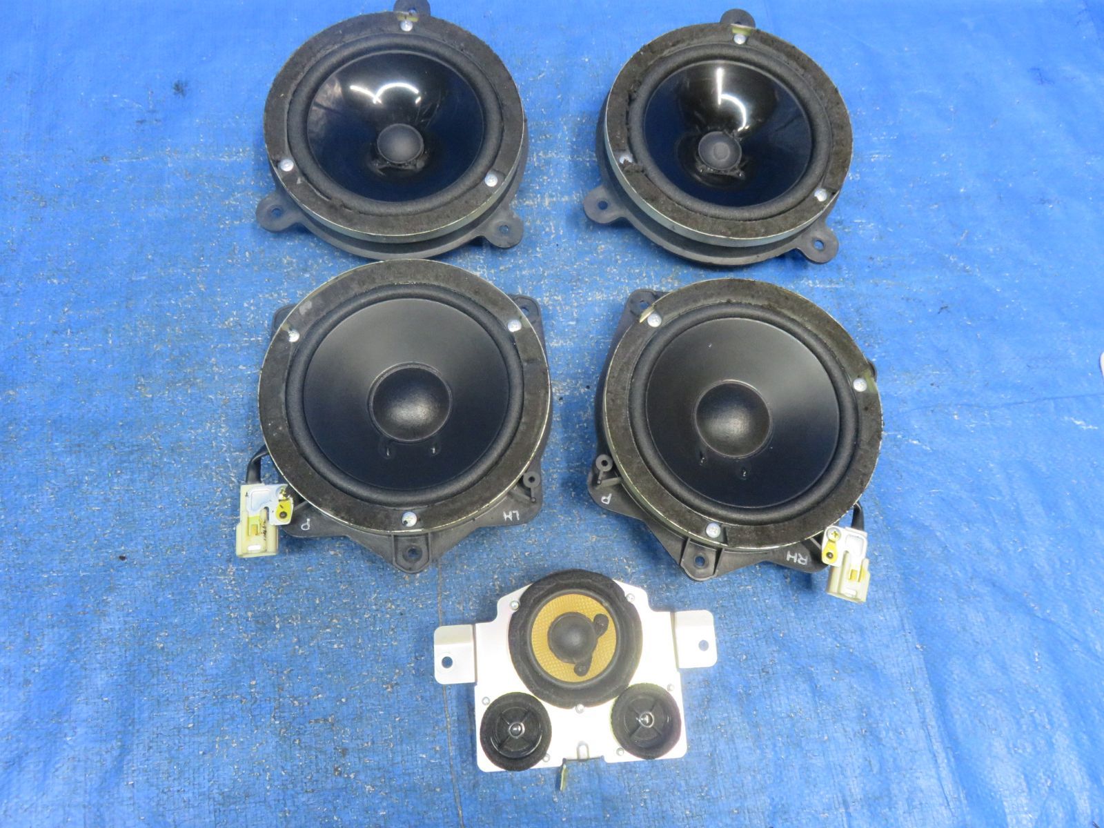 LA8059* 音出しOK レガシィ/ワゴン BR9 マッキントッシュ スピーカー