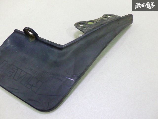 ストア出品】 TOYOTA トヨタ 純正 AE86 レビン リア 右 右側 運転席側