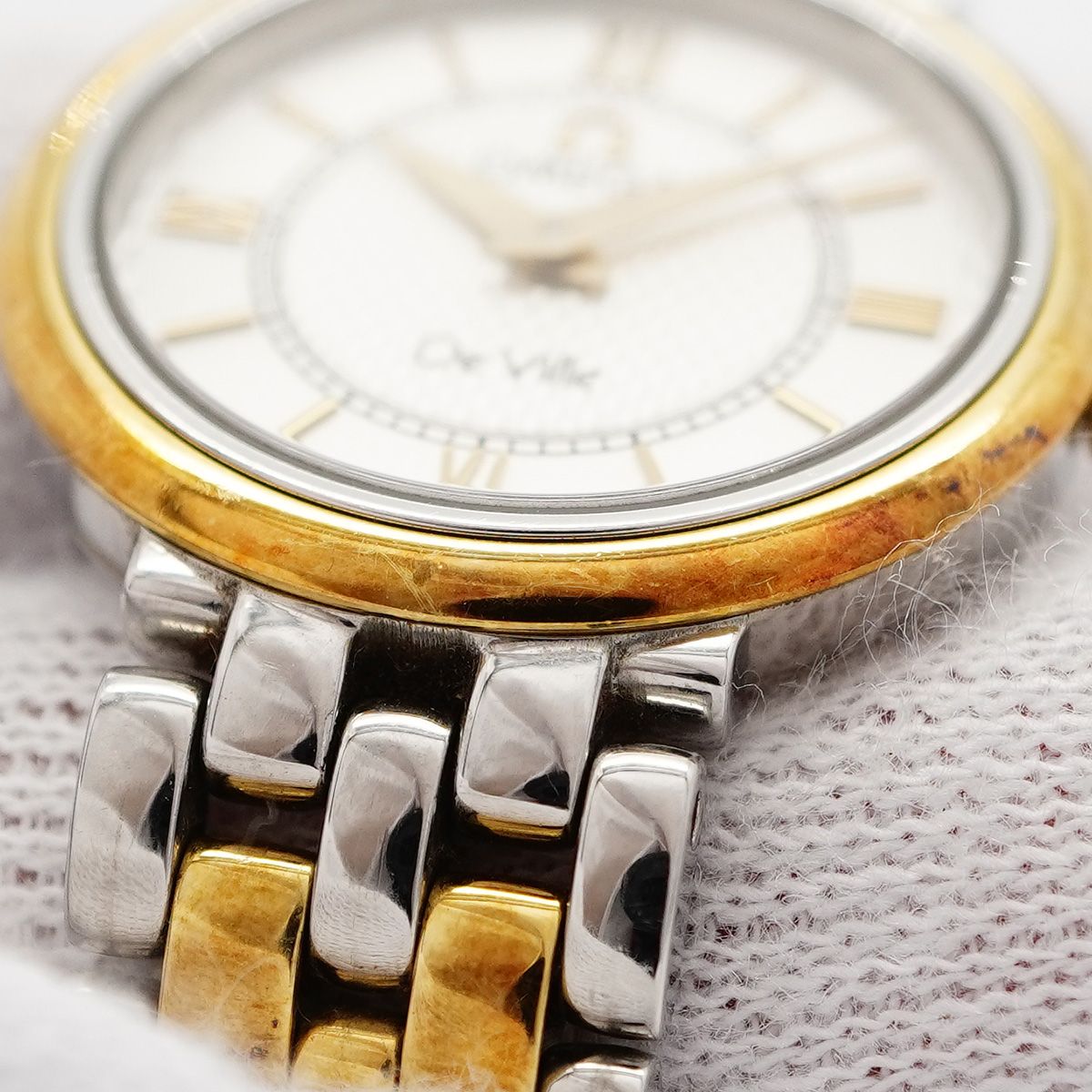 シルバー文字盤