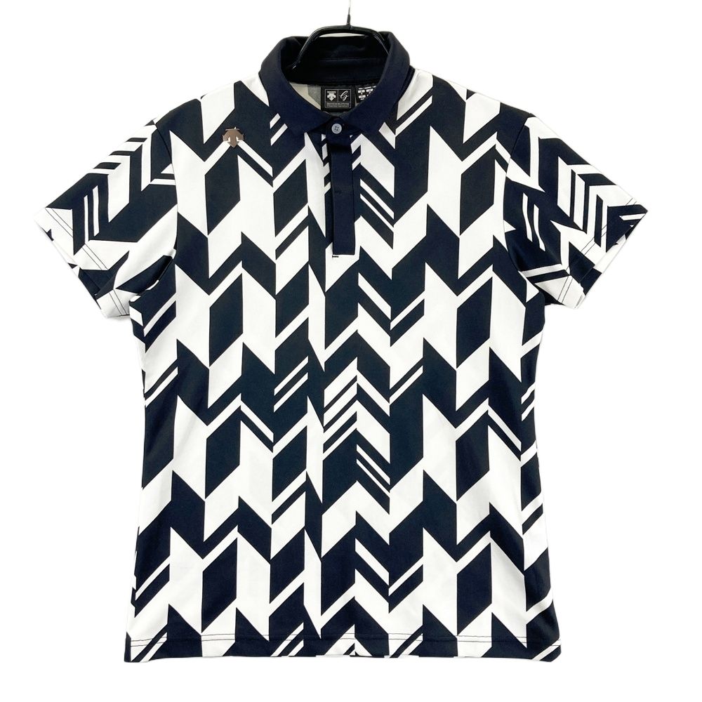 サイズ M GOLF デサントゴルフ 半袖ポロシャツ 総柄 ブラック系 ゴルフウェア メンズ ストスト