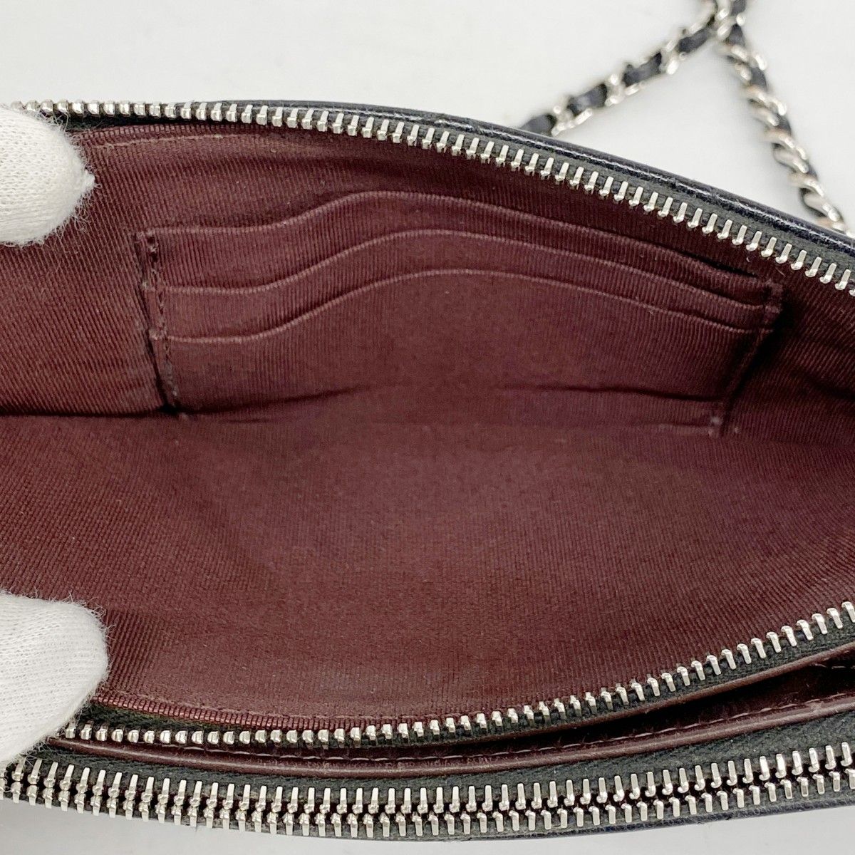 ブラック シルバー金具