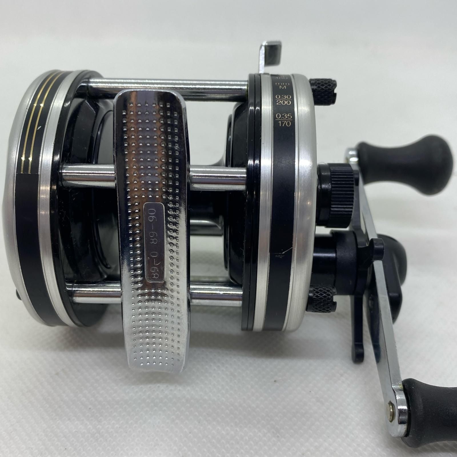 ΨΨAbu Garcia アブガルシア 両軸リール アンバサダー5500C - メルカリ