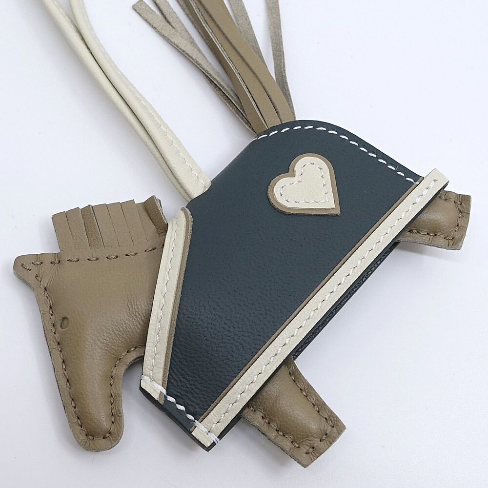 栄】エルメス HERMES チャーム ロベオクールPM ベージュマルファ他 K