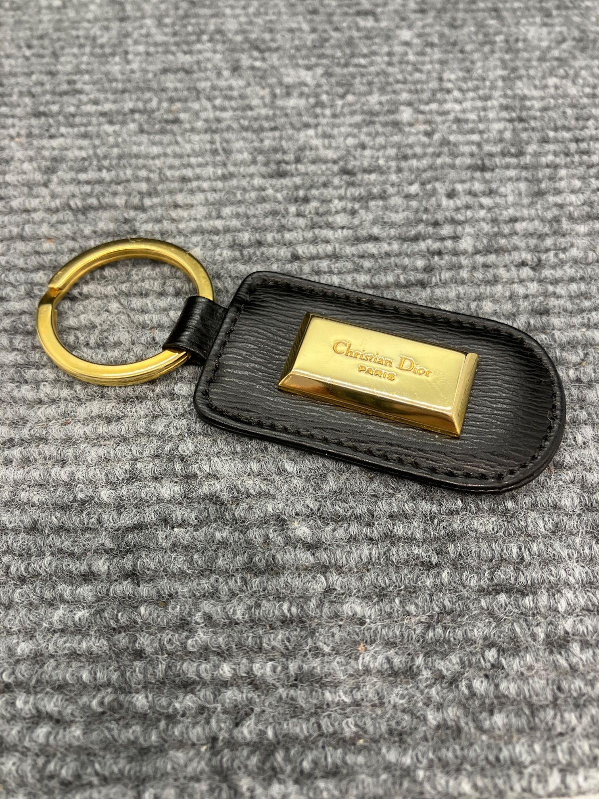 【Christian Dior 】ベア キーホルダー ゴールド マット ブラック ヴィンテージ 通販ファッション - 【Christian Dior 】ベア
