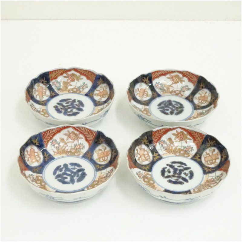 伊万里焼 染錦草花文なます皿4客 和食器 膾皿 おしゃれ かわいい 小皿 向付け 骨董 副菜 酢の物 料理 来客 レトロ 料亭 旅館