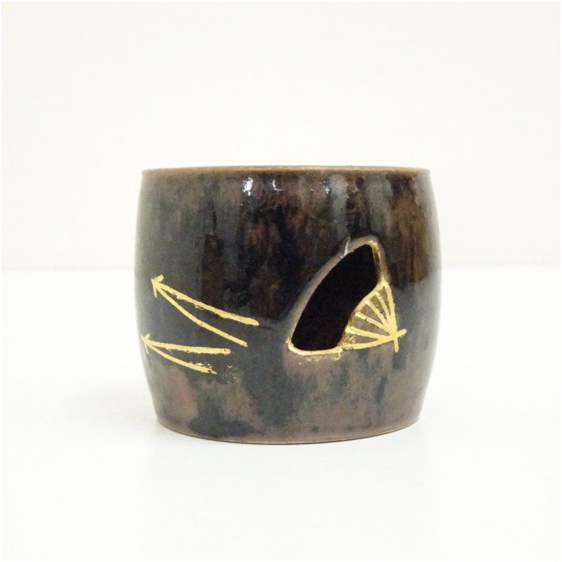 送料込【逢絢亭・新品】茶道具 蓋置 膳所焼 金彩 武蔵野の図 陽炎園 共箱入り 栗山園オンライン通販部 / 【出物】 膳所焼捻貫水指 陽炎園(岩崎新定