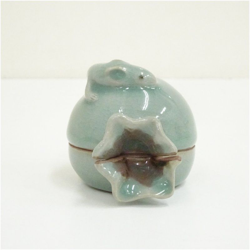 木人造 高麗青磁香合（共箱） 茶道具 茶道 香道 香道具 おしゃれ