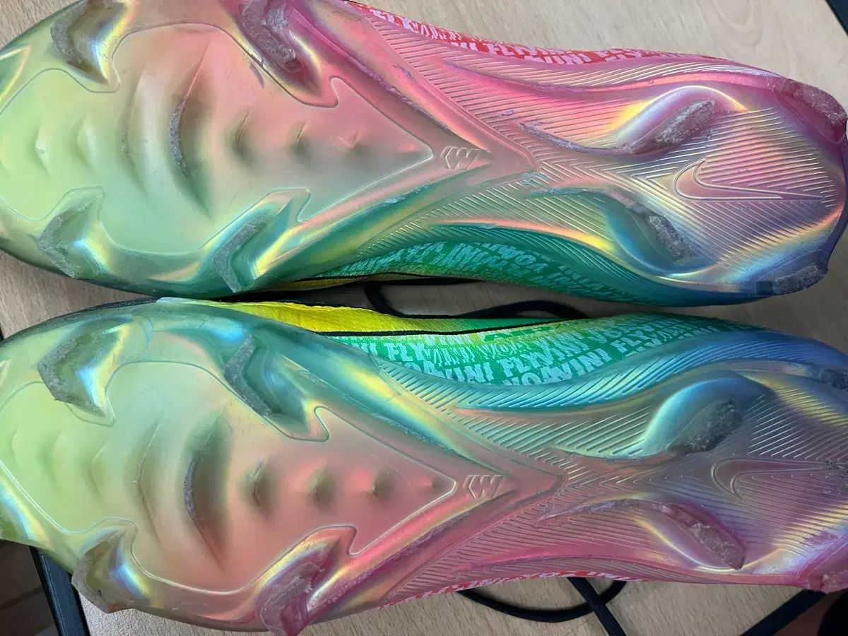 ナイキ マーキュリアル 16 260