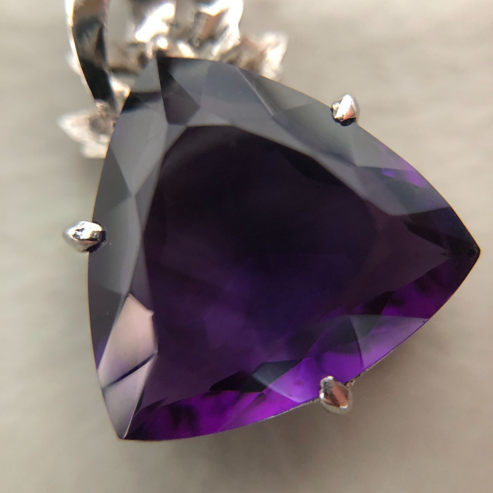 ネックレス アメジスト SILVER 925刻印 重量約6g 三角形