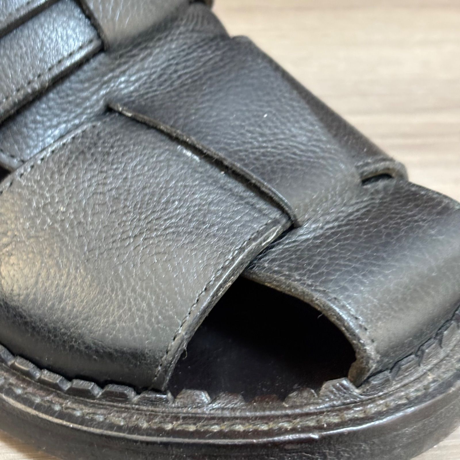 レザーサンダル