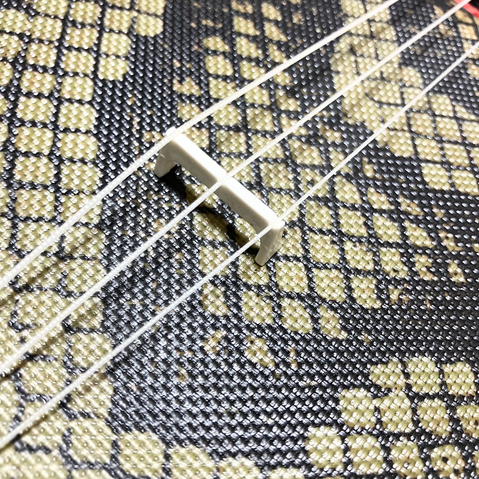 美品 沖縄三線 工四合 中古良音】美品 沖縄三線 工四合 人口革 初心者向け - メルカリ