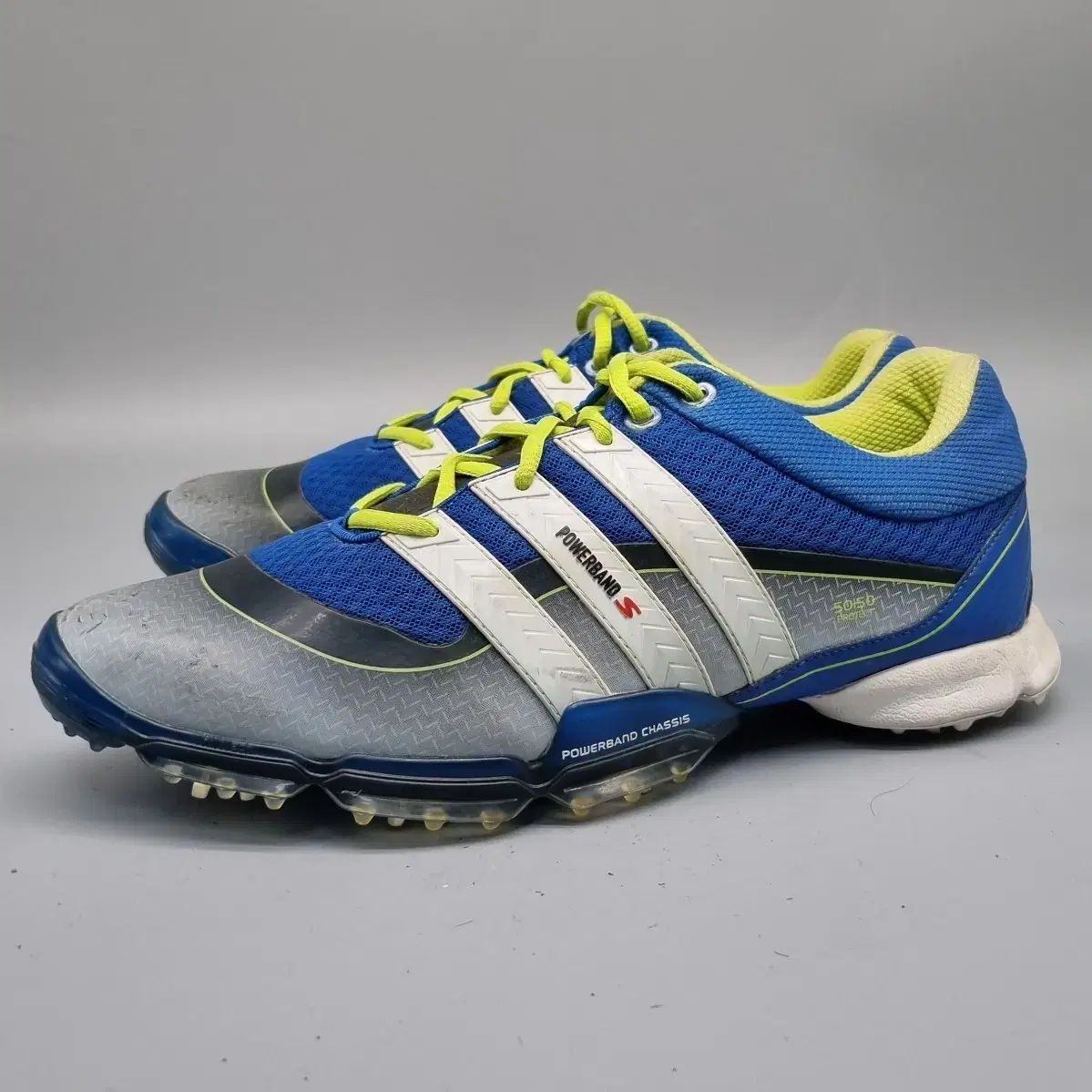 adidasの ゴルフシューズ powerband chassis adidas ゴルフシューズ