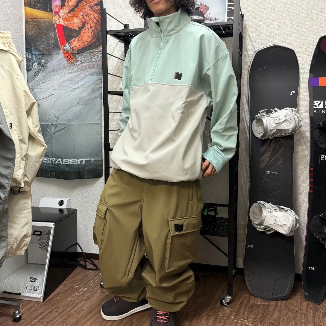 24-25 HELLOID ウェアセット