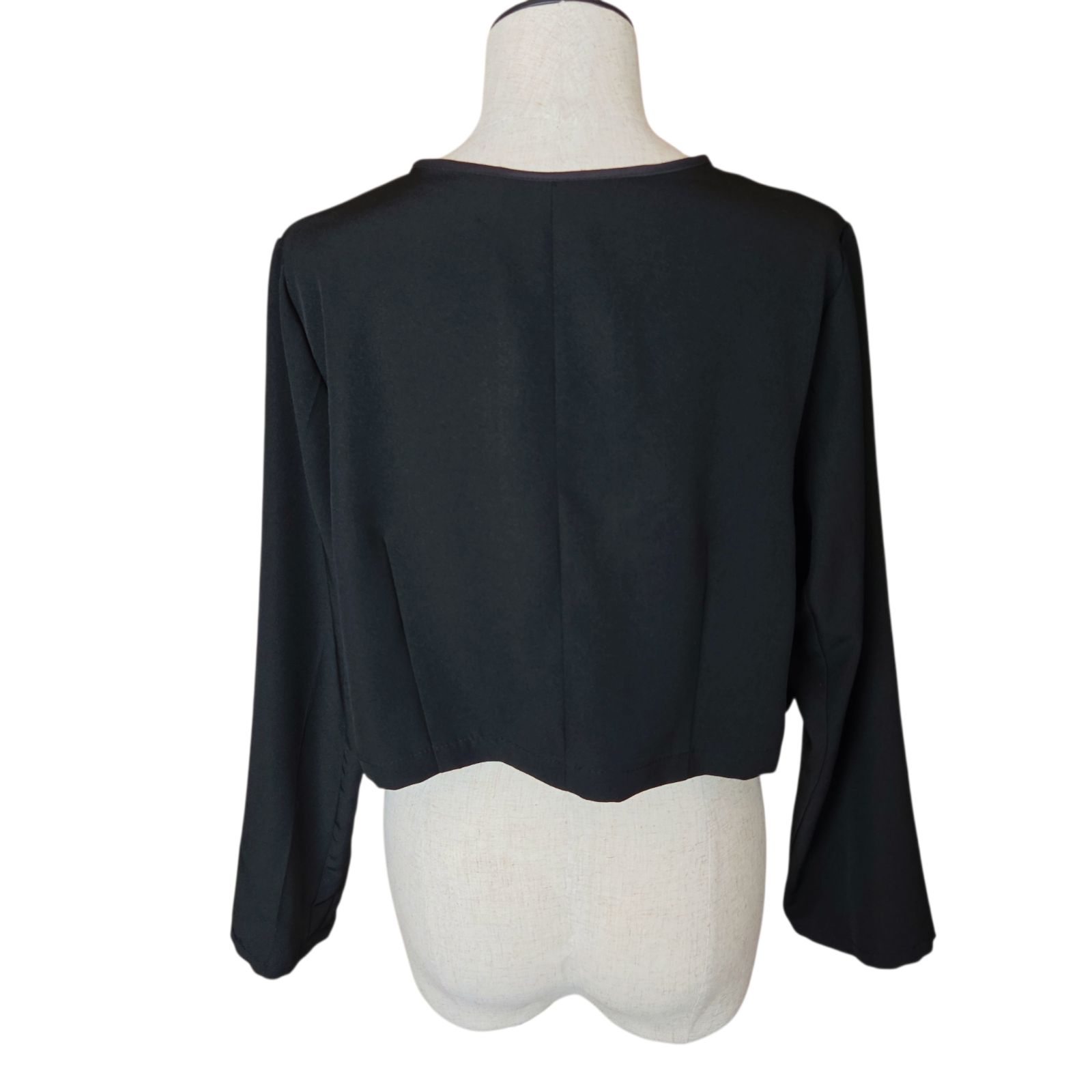 ❦Kaena❦ 着物リメイク ボレロ ショートジャケット 羽織り 黒留袖