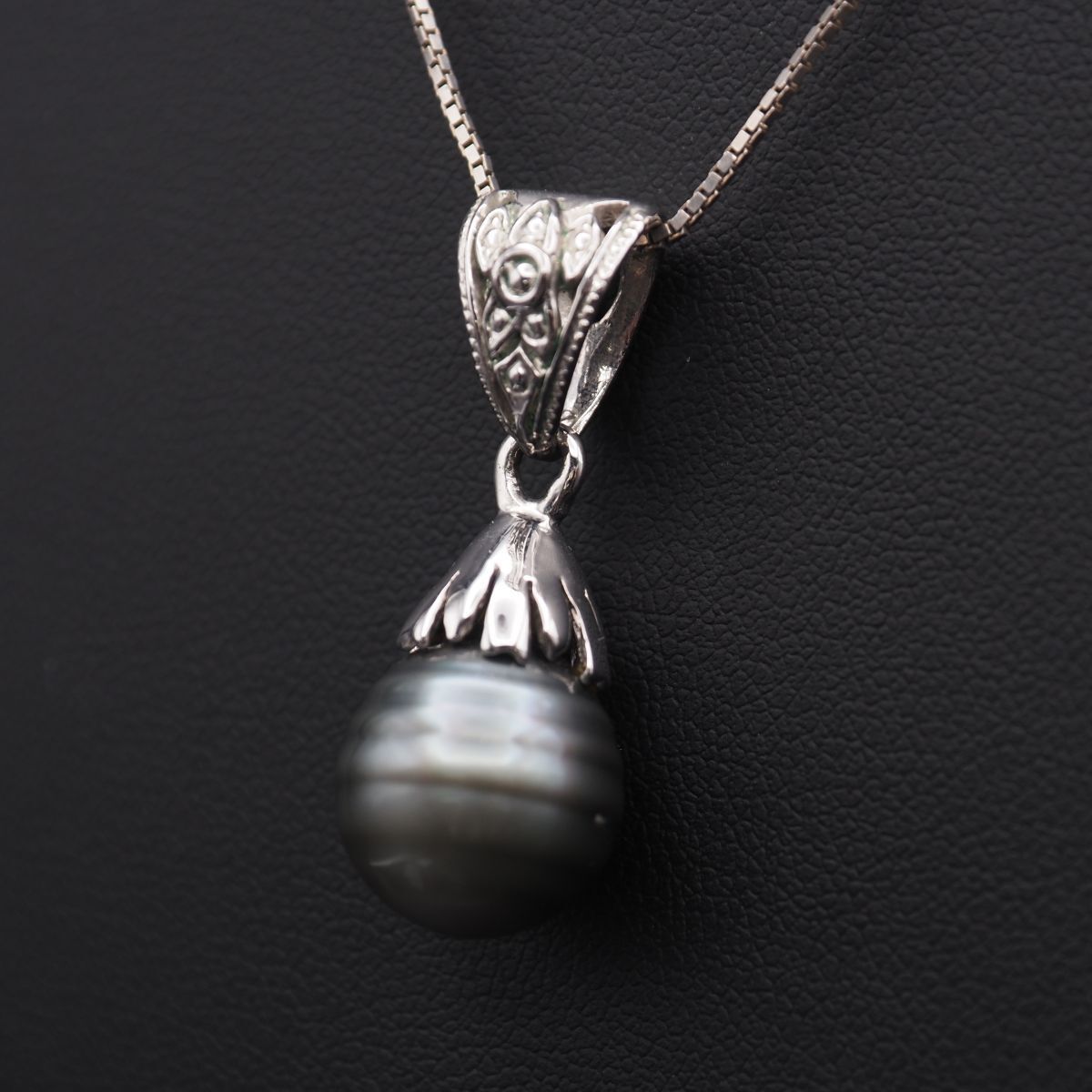 デザイン シルバー