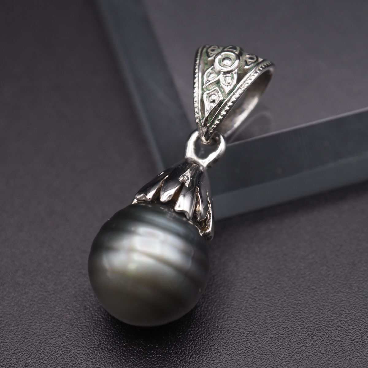 L 192 黒蝶真珠 パール 925刻印 ペンダント トップ デザイン シルバー チャーム ヘッド 誕生石