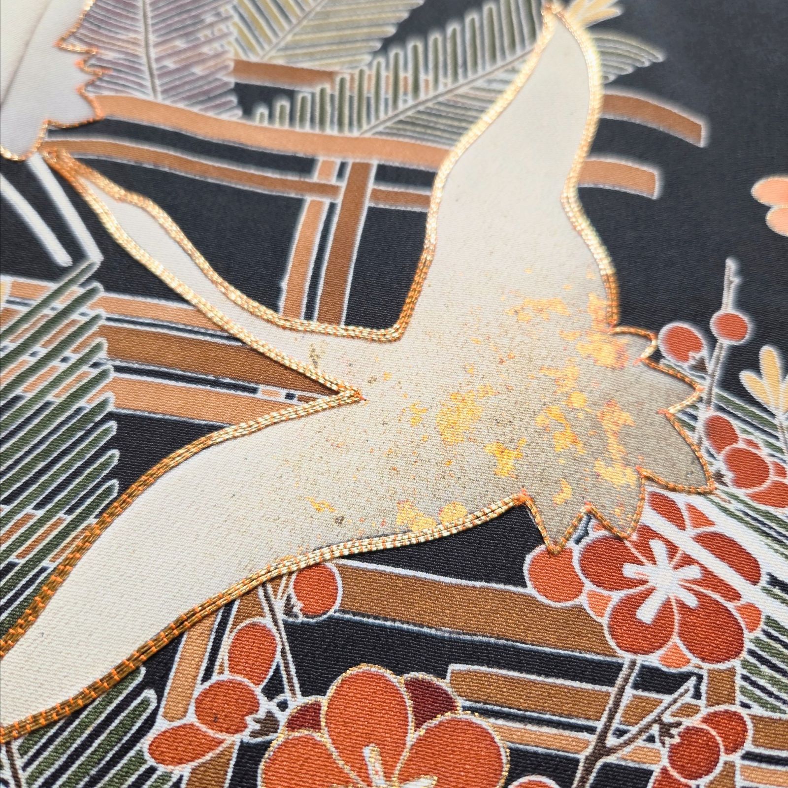  ❦Kaena❦ 着物リメイク ワンピース ロング マキシ ドレス Aライン 黒留袖 ベルト紐付き 後ろ開きボタン 駒刺繍 金彩 松竹梅飛鶴花文 結婚式 パーティー 卒業式 入学式 ステージ衣装 オケージョン 長袖 七分袖 その他