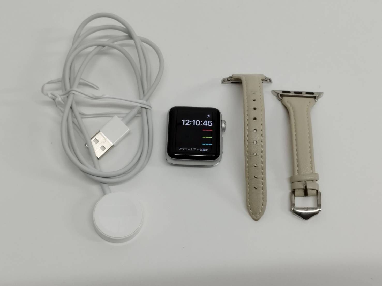 Apple Watch Series 3 GPS セルラー 38 mm A 1889 シルバー MTGN 2 J