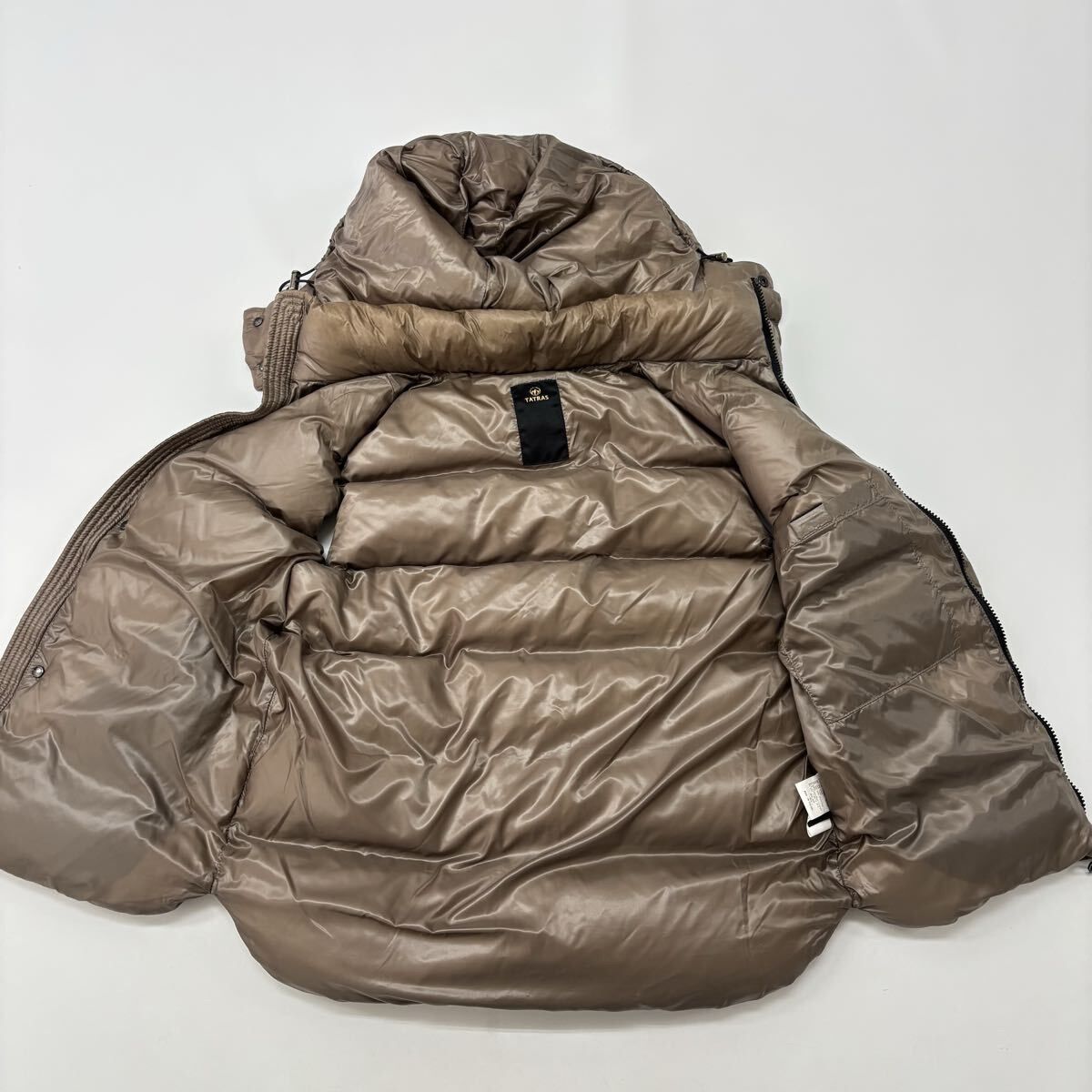 TATRAS タトラス FORNACIS ダウン ベスト フードは取り外し可能