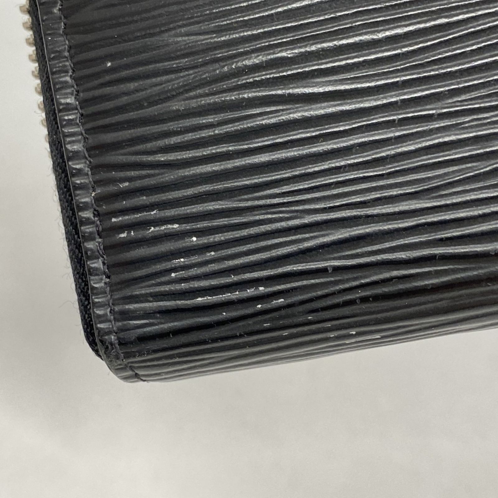 ルイ・ヴィトン(Louis Vuitton) ルイ・ヴィトン 長財布 エピ