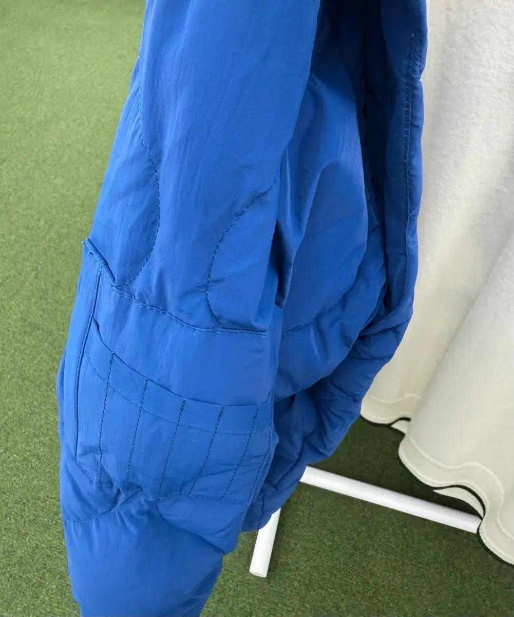 メンズ ダウン ブルゾン アウター ゴルフウェア 爆買 中綿ジャケット キルティング 防寒 秋冬 ジップ ダウンジャケット ゴルフウエア | レディース BLOG