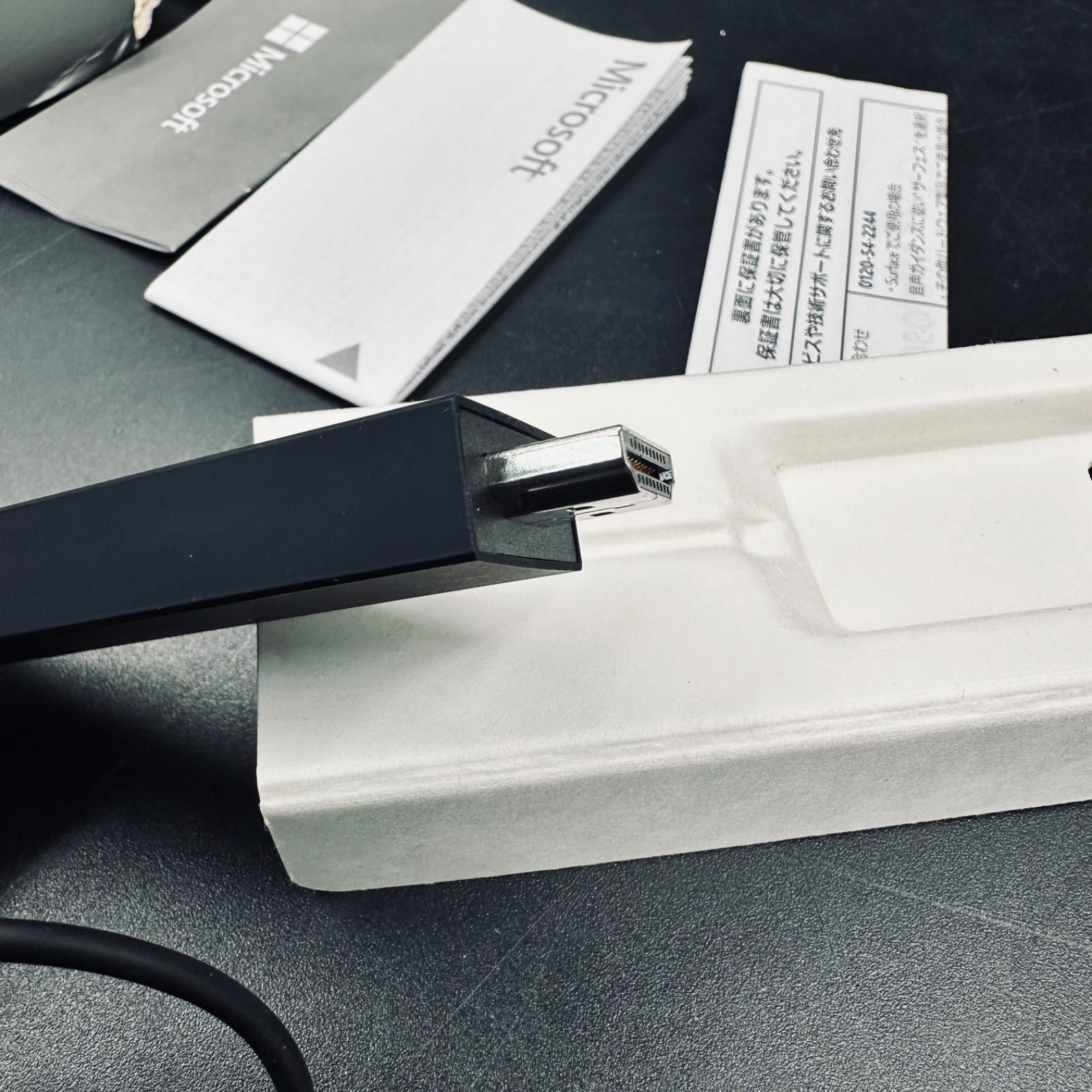 Microsoft CG4-00009 ワイヤレスディスプレイアダ - メルカリ