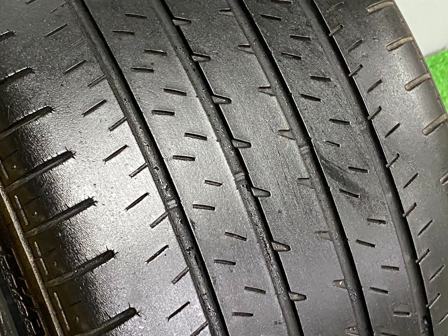  ︎ 即決品 ブリヂストン TURANZA ER 33 225 40 R 18 255 35 クラウン スカイライン シーマ IS GS セダン 交換 18インチ サマータイヤ ノーマルタイヤ