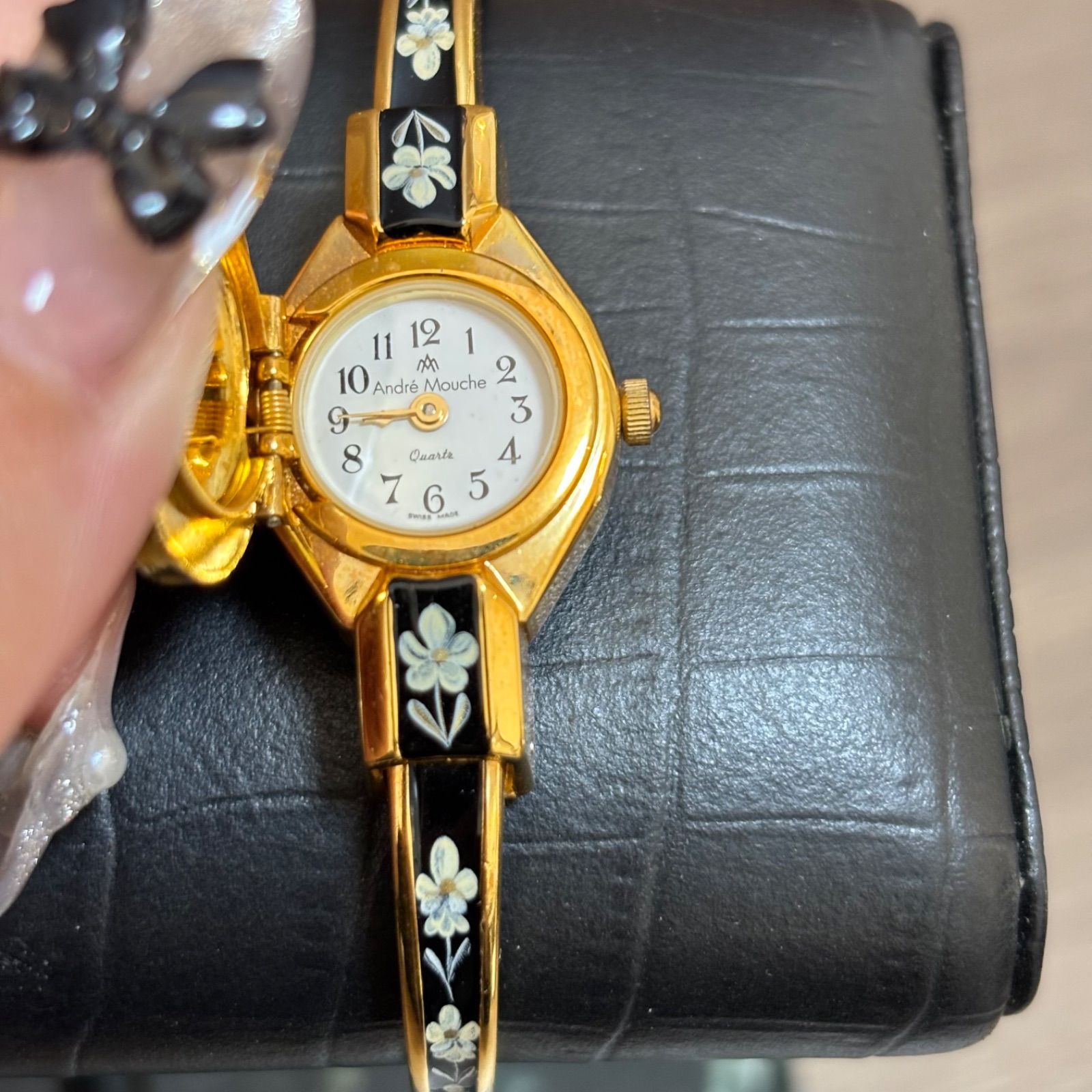 ◾︎Andre Mouche アンドレムッシュ バングルウォッチ クォーツ 稼働品 レディース