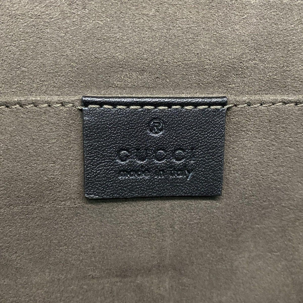 GUCCI グッチ クラッチバッグ GGカレイド スプリーム キャンバス ポートフォリオ 406725 ベージュ×ダークブラウン×黒 レザー 七分袖 シンプルコーデ
