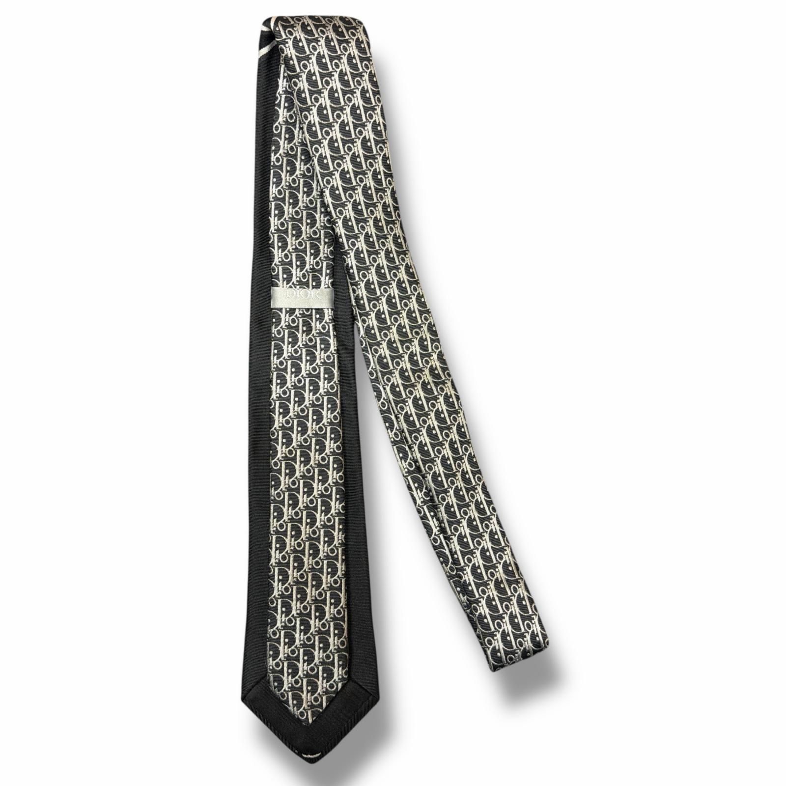 Dior ディオール　ネクタイ　トロッター　オブリーク　ブラック Dior オブリーク柄 ネクタイ トロッター ネクタイ ディオール ブラック