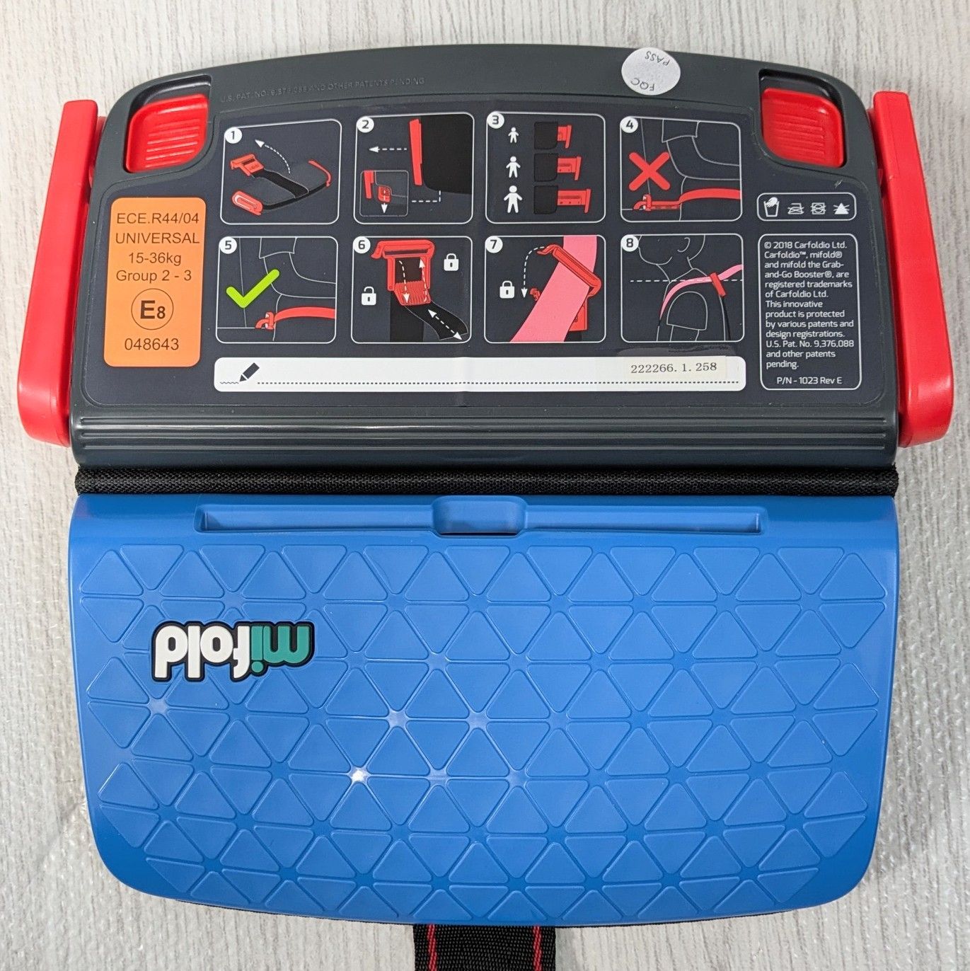 美品 マイフォールド コンパクト ジュニアシート mifold ポータブル E