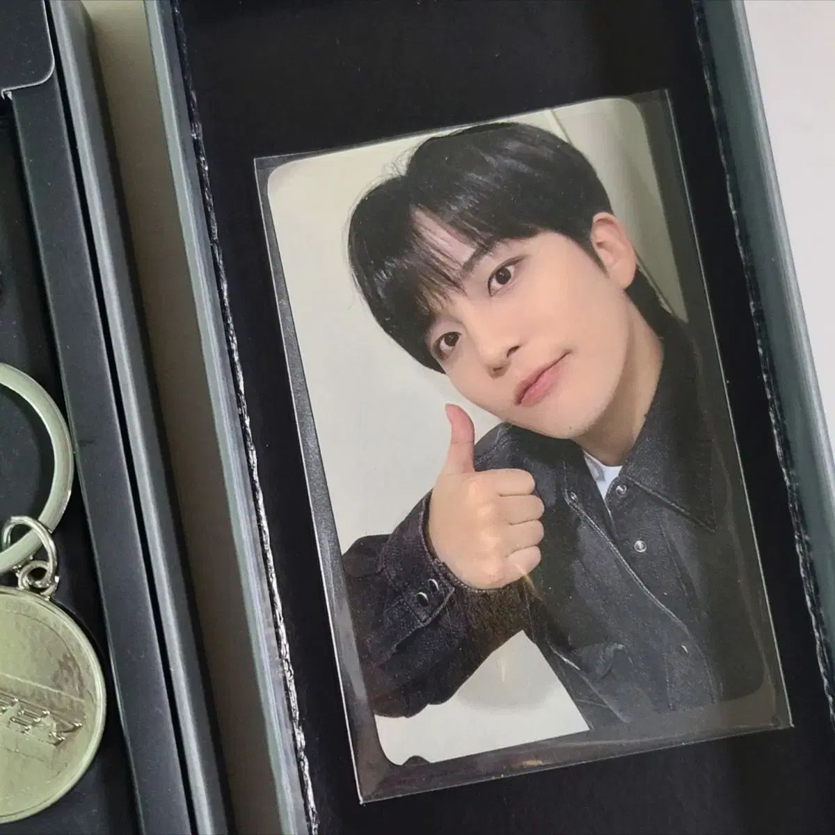 【非売品】ATEEZ 8ROOM POPUP 韓国 ラキドロ　ジョンホ・ミンギ トレカ〇/送料込み ATEEZ 8ROOM ポップアップ ラキドロ キーホルダー