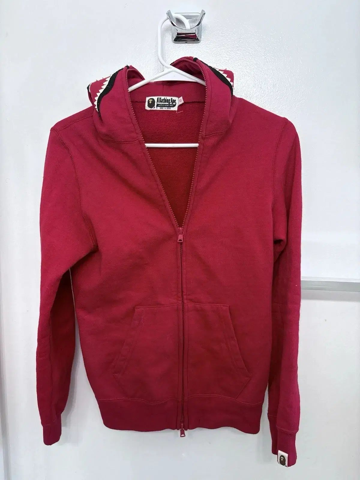 A BATHING APE アベイシングエイプ シャーク フール ジップアップ フードジップアップ レッド