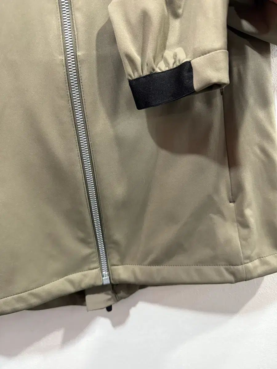 マスターバニーエディション ジップアップ - メルカリ