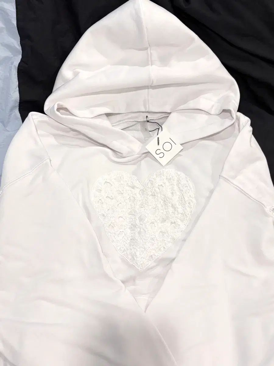 Soi ソイ ドライ フーディー ホワイト