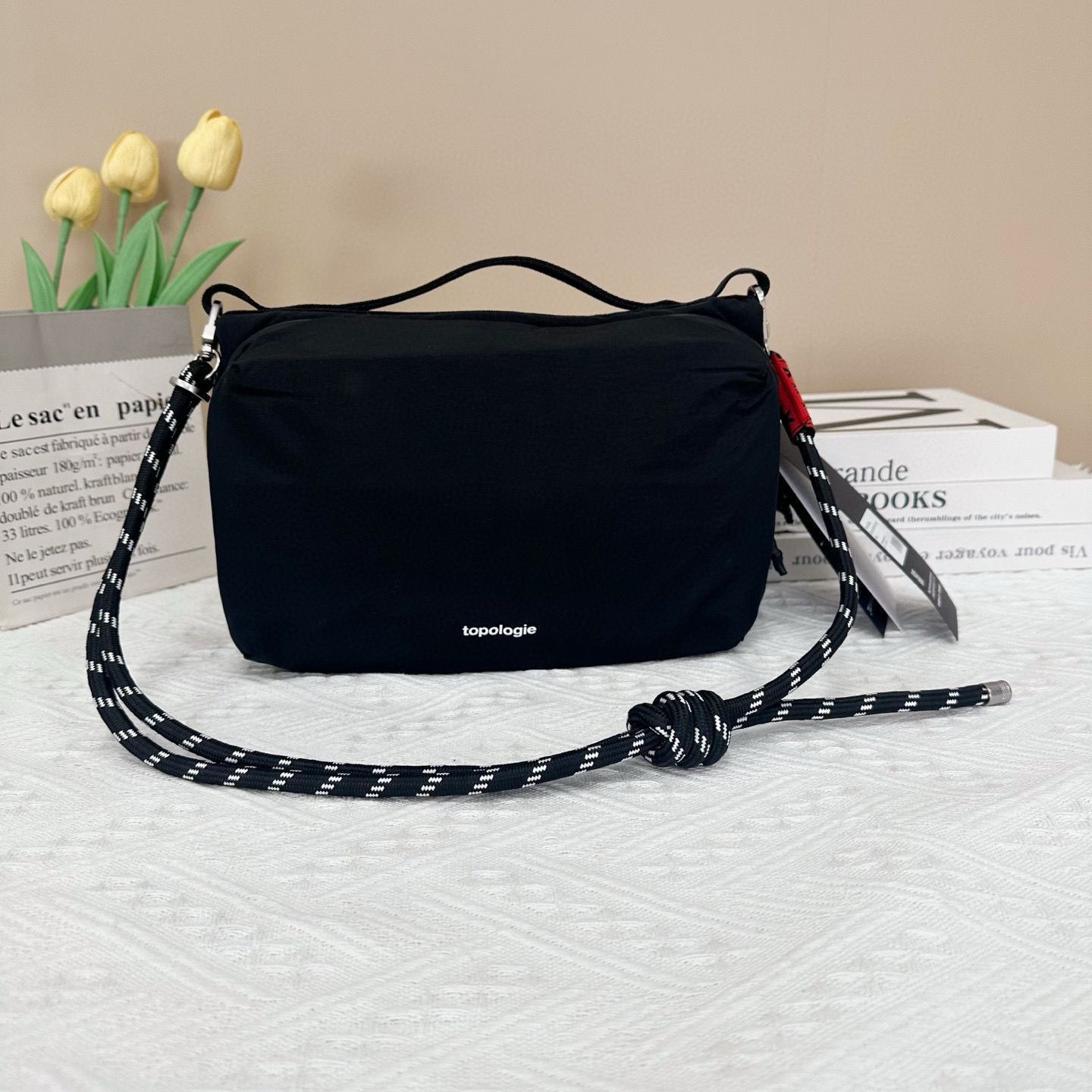 Topologieトポロジー ストラップ付き ショルダーバッグ Black 新品未