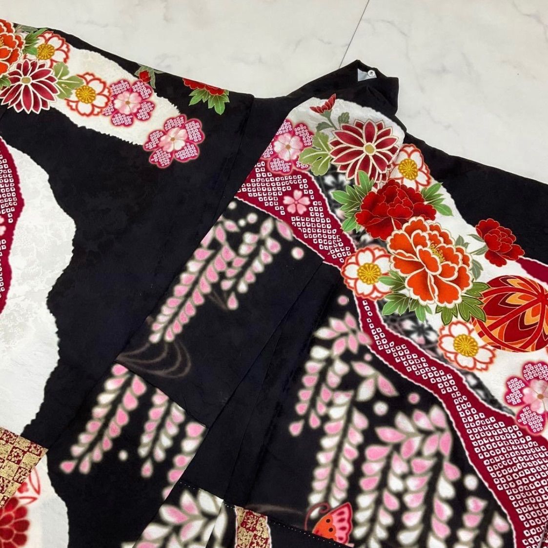 kimono+one◇kimonoarisa◇厳選◇美品◇素敵な振袖◇正絹◇袷◇金駒