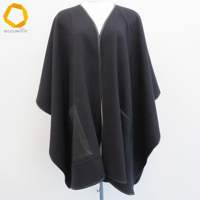 美品⭐︎chouchouセレクト　ポンチノーカラーハーフコート　ブラック 美品⭐︎chouchouセレクト ポンチノーカラーハーフコート ブラック