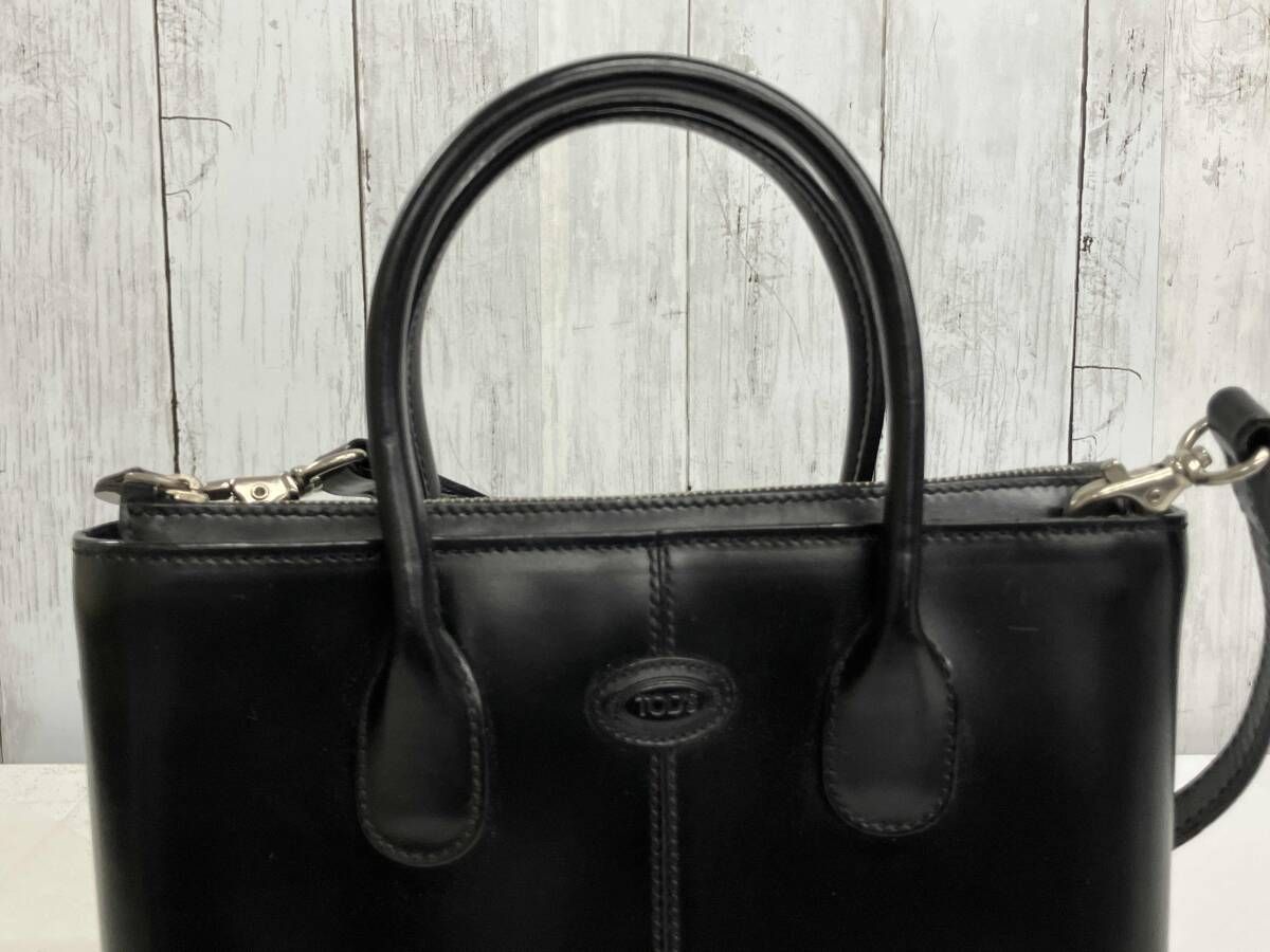 Tod's ショルダーバッグ トッズ 2way ハンドバッグ ブラック レザー