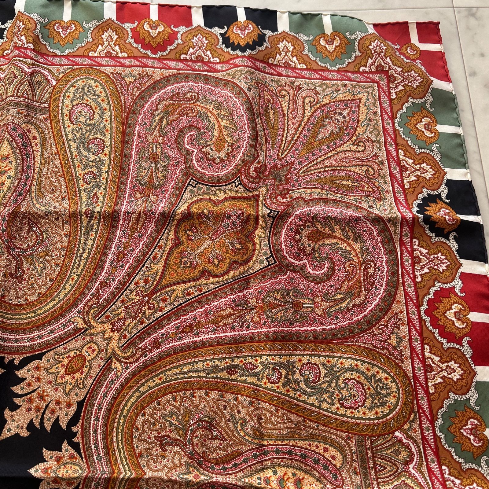 ETRO エトロ 大判 スカーフ ストール 美品 ペイズリー柄 シルク